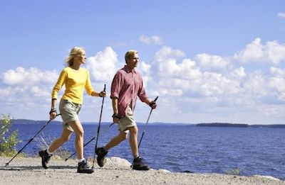 Скандинавская ходьба или ходьба со специальными палками