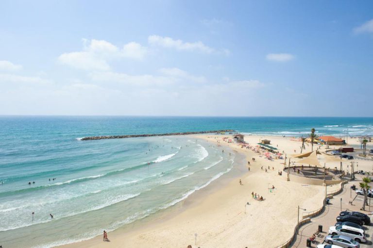 netanya beach